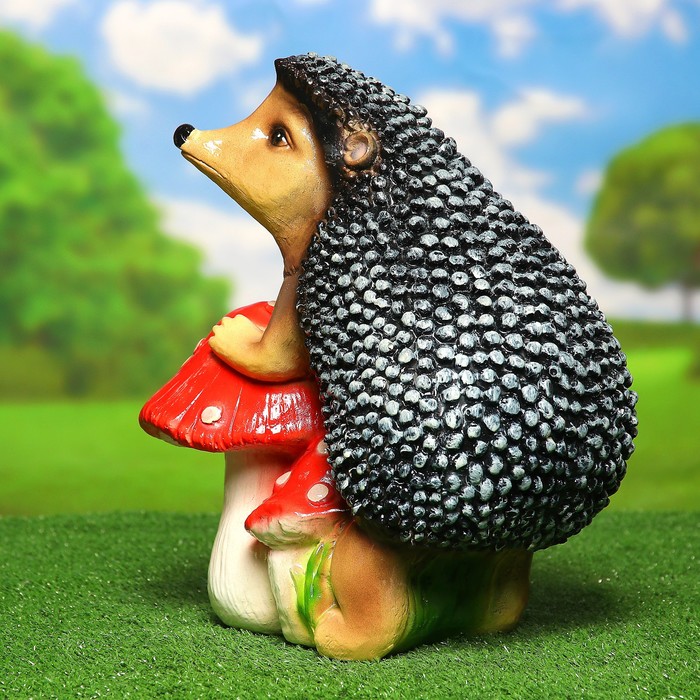 Садовая фигура "Ёж на грибе" 38х22х35см