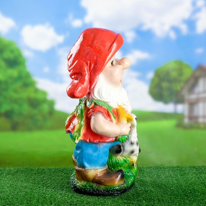 Садовая фигура "Гном с гусенком средний" 47х23х21см