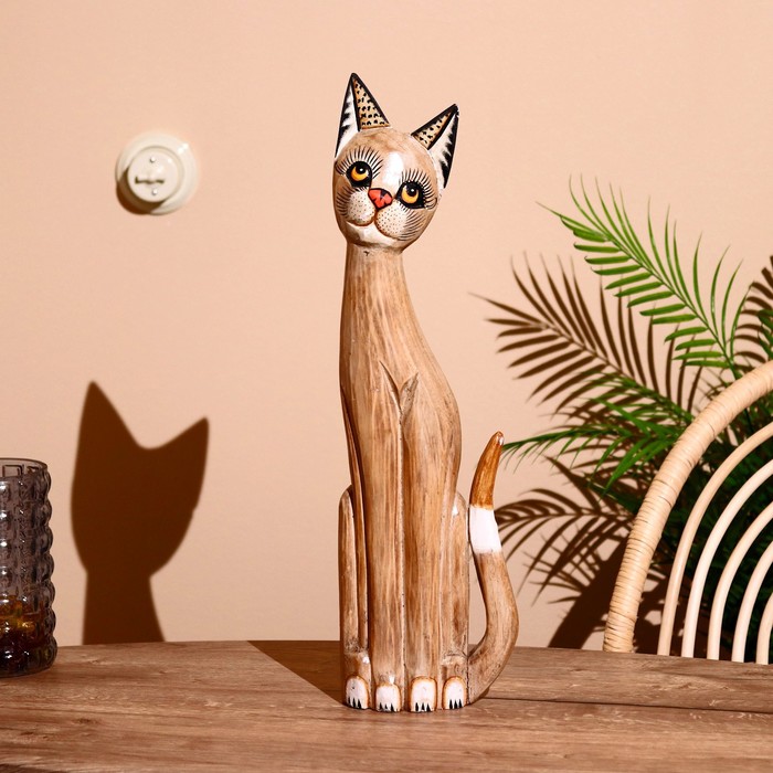 Сувенир дерево "Светлая кошка с украшениями" 14х6х60 см