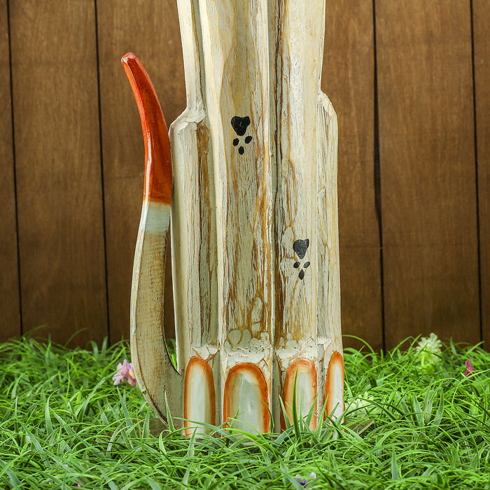 Сувенир дерево "Кошка с сердечком" 15х8х80 см