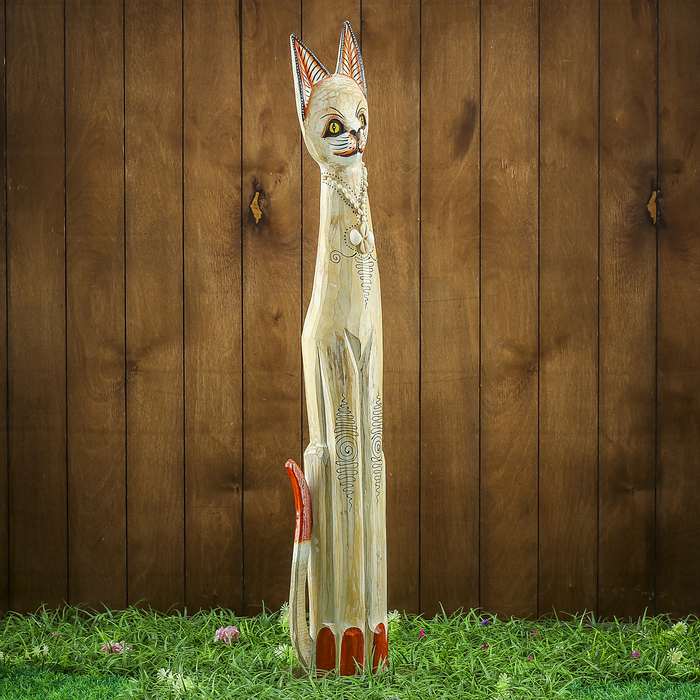 Сувенир дерево "Светлая кошка с украшениями" 16х7х100 см