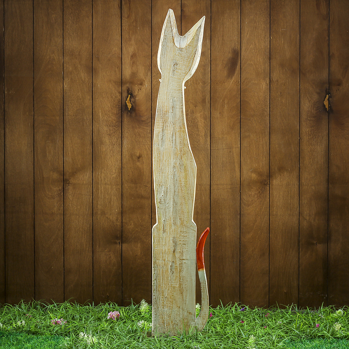 Сувенир дерево "Светлая кошка с украшениями" 16х7х100 см