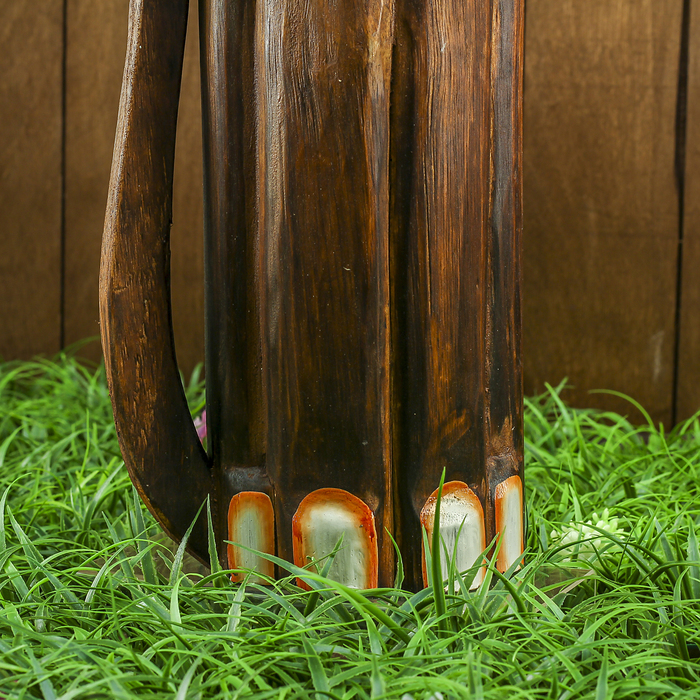 Сувенир дерево "Тёмная кошка с украшениями" 16х7х100 см