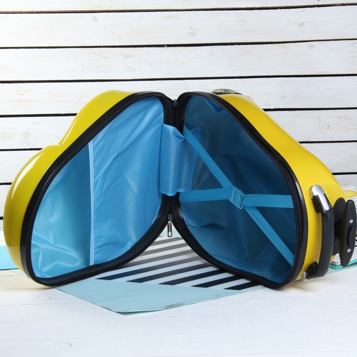 Чемодан детский «Цыплёнок» 17", отдел на молнии, 2 колеса, цвет жёлтый