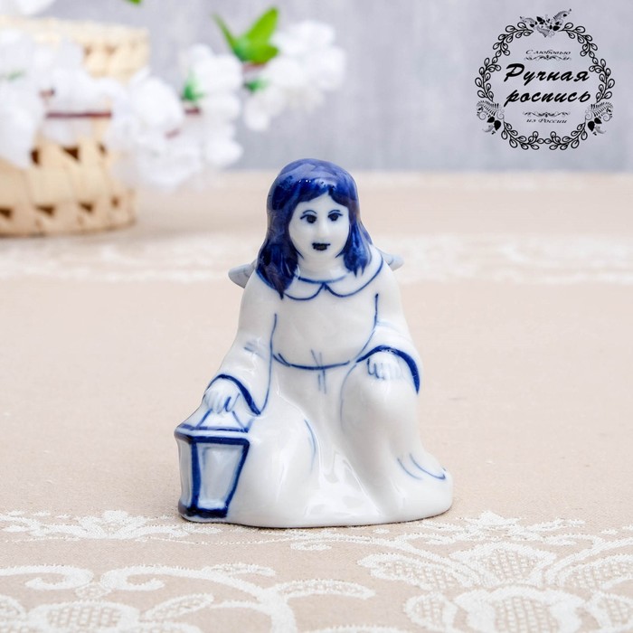 Сувенир «Ангел с фонариком», 7×10,8 см, гжель