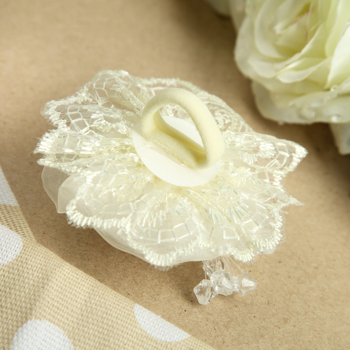 Бант для девочек с резинкой "Облачко", с вышивкой, 9 см, бежевый