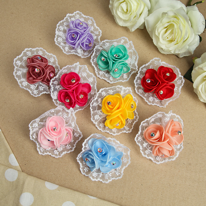 Бант для девочек с резинкой "Букетик", с вышивкой, 8 см, микс