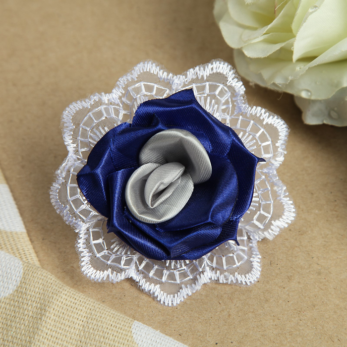 Бант для девочек с резинкой "Феечка", с вышивкой, 8 см, синий