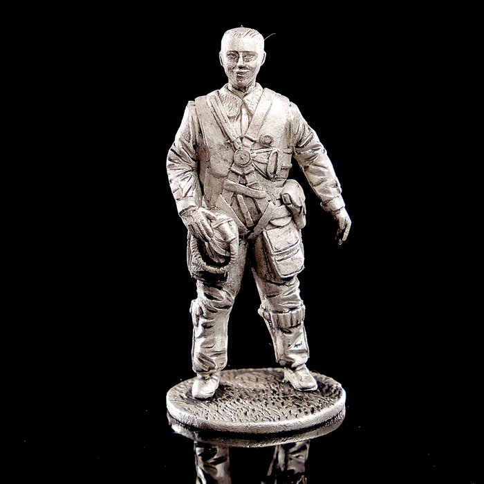 Оловянный солдатик "Немецкий летчик, 1944"