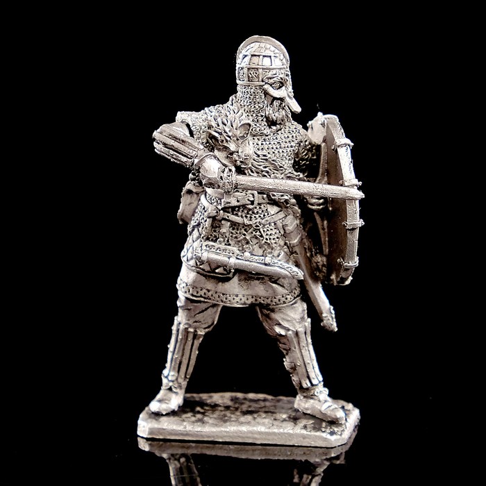 Оловянный солдатик "Викинг со щитом"