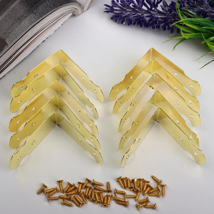 Уголок (накладка) для шкатулок металл + гвозд. золото 4,1х1,8 см