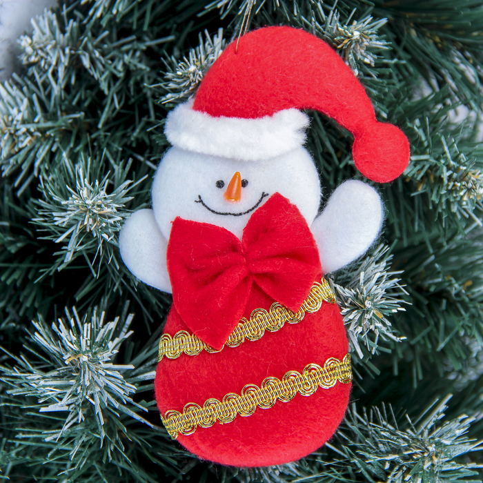 Подвеска мягкая "Снеговик с золотыми лентами" 6,5*13 см