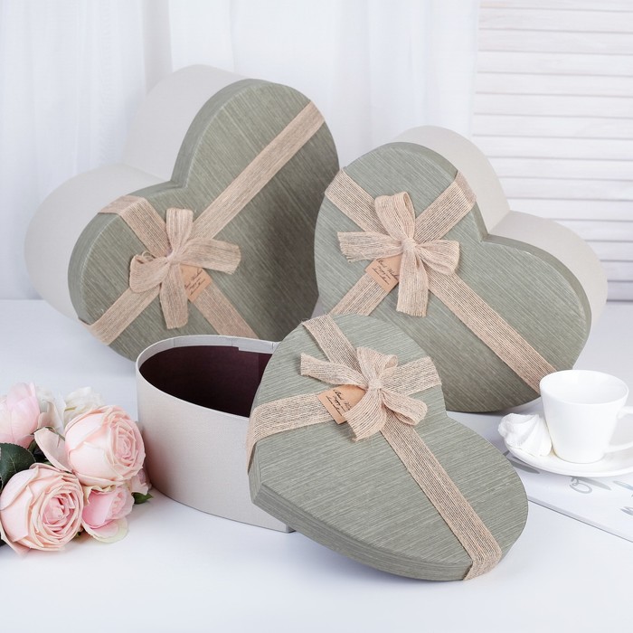 Набор коробок 3в1, 33,7 х 27,3 х 14,5 - 26,7 х 21,5 х 10,5 см