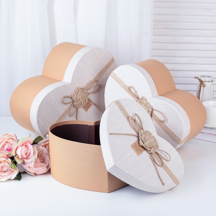 Набор коробок 3в1, 33,7 х 27,3 х 16 - 26,7 х 21,7 х 13 см