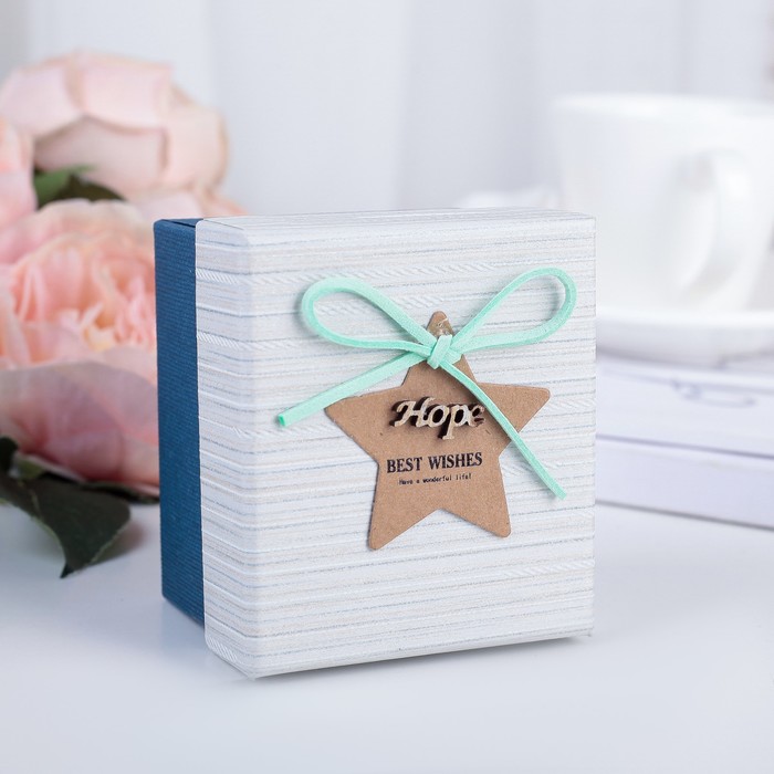 Коробка подарочная 9 х 8 х 6,5 см МИКС