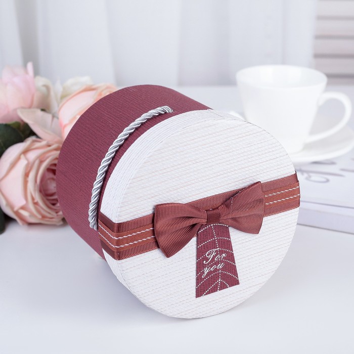 Коробка подарочная 13,8 х 11,5 см МИКС