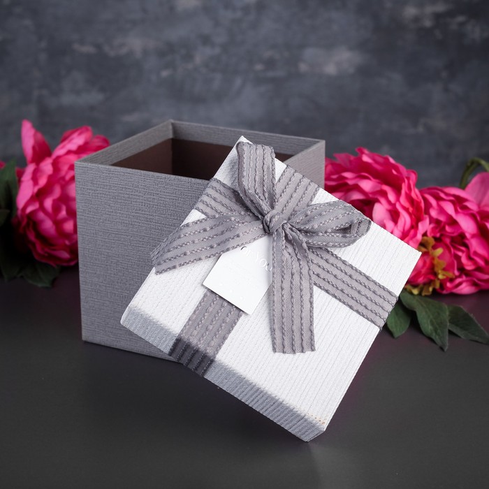 Набор коробок 4в1, 23 х 23 х 20 - 14 х 14 х 14 см