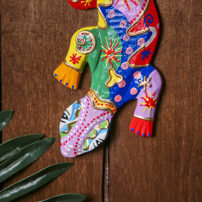 Панно настенное "Геккон", дерево 25 см