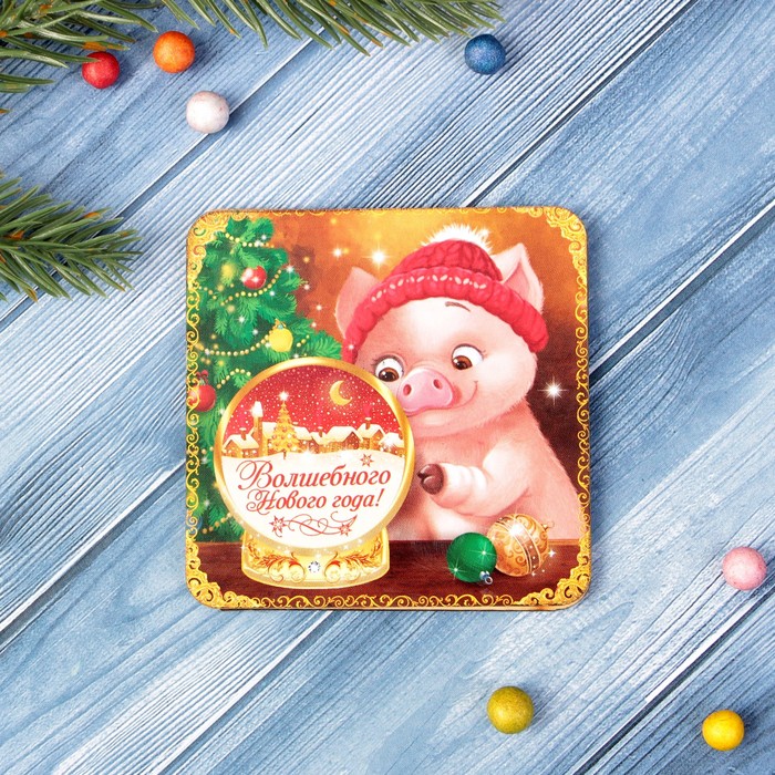 Магнит "Волшебного Нового года" из фанеры, с полиграфической наклейкой, 7х7 см