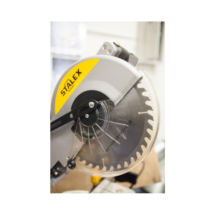 Пила торцовочная Stalex JMS-10, 1.4 кВт, диск 250х30мм, 4500об/мин, пропил 75х145мм, лазер