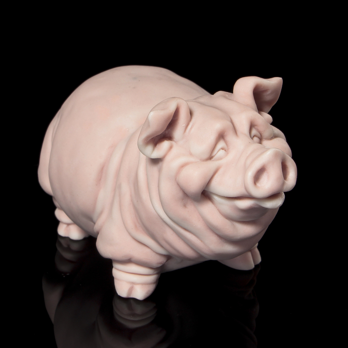 Сувенир "Свин стоит шарж" 6 см