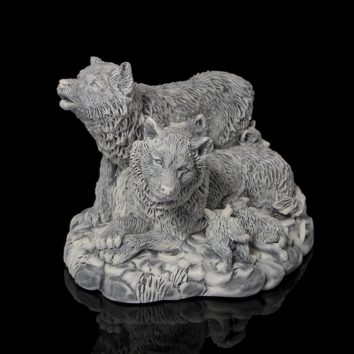 Сувенир "Семья волков" 6 см