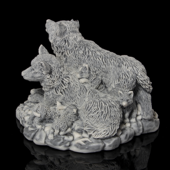 Сувенир "Семья волков" 6 см