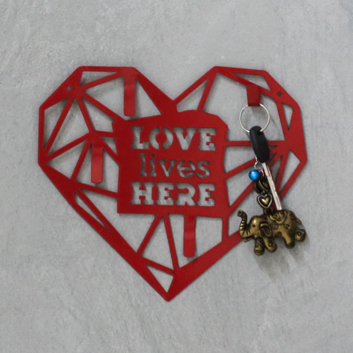 Панно с крючками "Сердце", красный