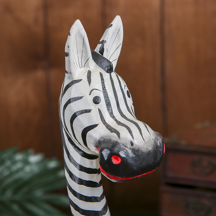 Сувенир "Зебра" дерево, 40 см