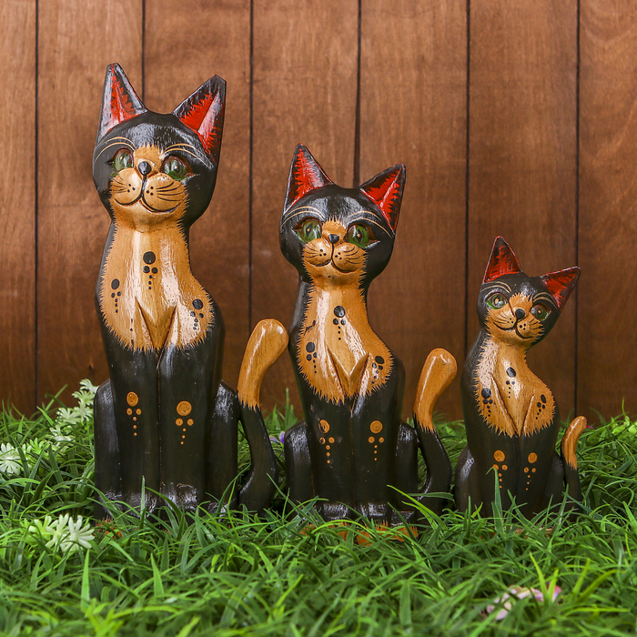 Сувенирный набор "Кошки" дерево 20,25,30 см