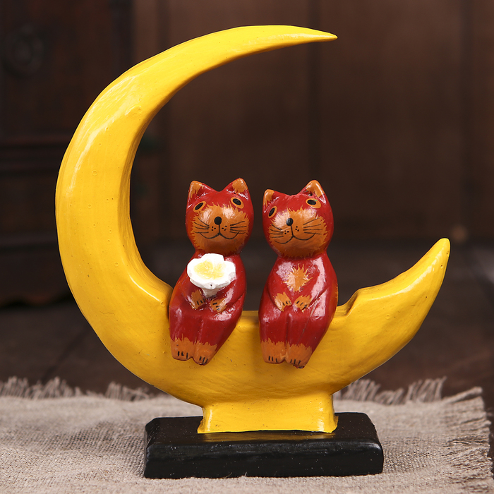 Сувенир "Котята на луне" дерево, 14 см МИКС