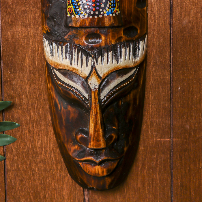 Маска настенная "С барабаном" дерево, 50 см