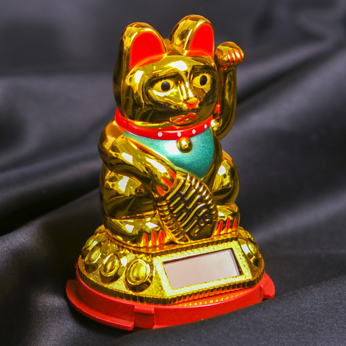 Сувенир "Манэки-Нэко" пластик 8 см