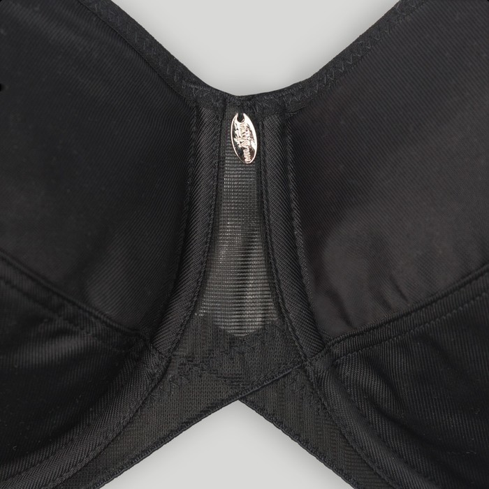 Бюстгальтер женский, цвет чёрный, размер 90D