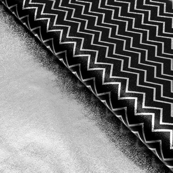Плёнка с металлизированная "Зигзаги", цвет черный, 50 х 70 см