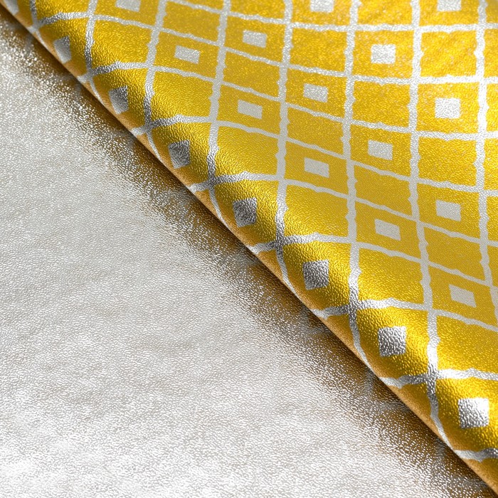 Плёнка с металлизированная "Ромбы", цвет желтый, 50 х 70 см