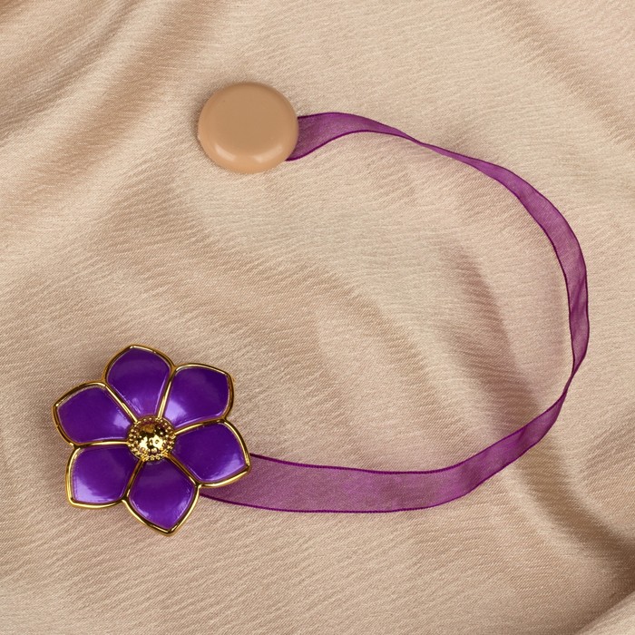 Подхват для штор на ленте "Цветок", d=6см, 1шт, золотая кромка, цвет сиреневый