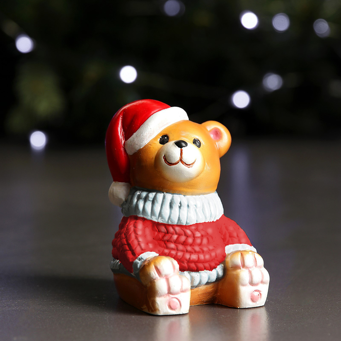 Фигура "Медвежонок сидит" в красном 6х8х8см