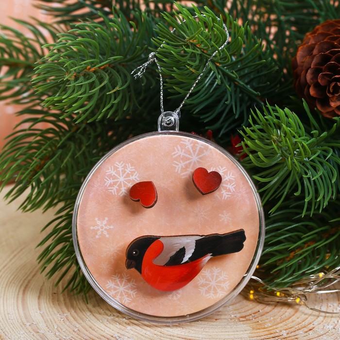 Набор украшений в шаре "Снегирь", серёжки, значок, 7 см