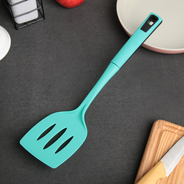 Лопатка с прорезями 33 см "Озеро", цвет бирюзовый