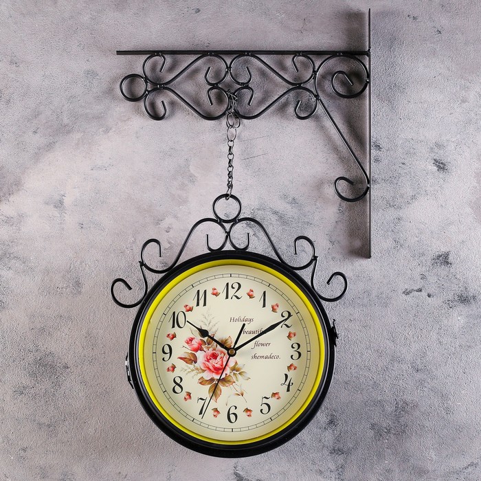 Двойные настенные часы черные , на цепях, круглые,цветы на циферблате, 35*9*53 см