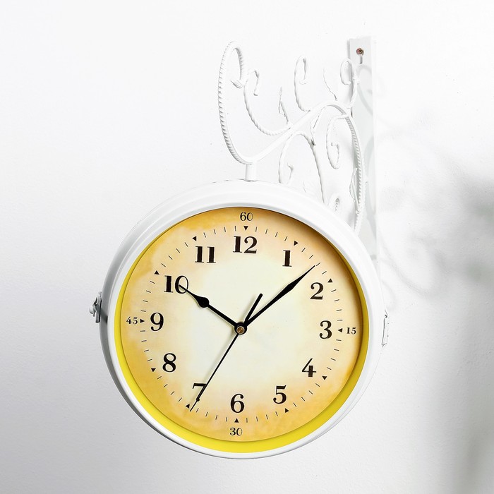 Двойные настенные часы белые , круглые,с листиками, 38*9*43 см