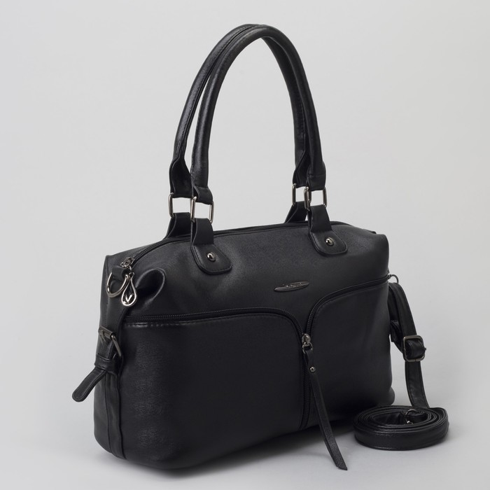 Сумка женская, отдел на молнии, наружный карман, длинный ремень, цвет чёрный