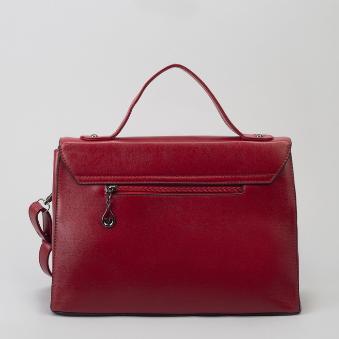 Сумка женская, отдел с перегородкой на молнии, 2 наружных кармана, длинный ремень, цвет красный