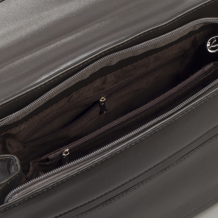 Сумка женская, отдел с перегородкой на молнии, 2 наружных кармана, длинный ремень, цвет серый