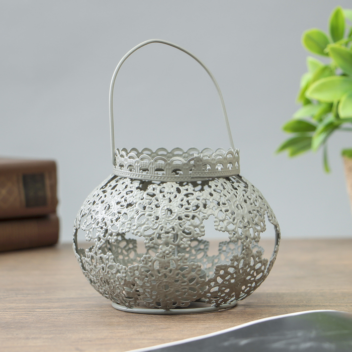 Подсвечник металл 1 свеча "Кружево" серый 9х12,5х12,5 см