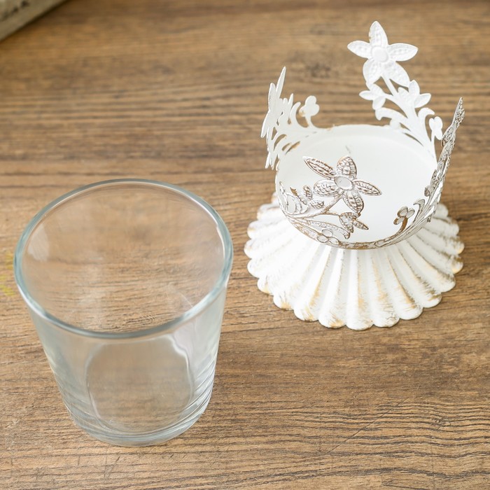 Подсвечник металл 1 свеча "Цветок" золотая патина 10,8х8,8х8,8 см