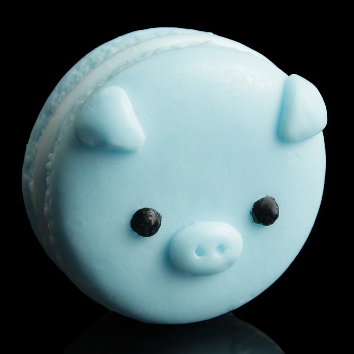 Мыло фигурное "Свинка-макарон" голубая 45гр