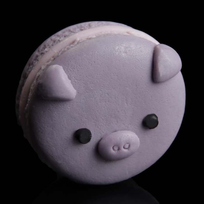 Мыло фигурное "Свинка-макарон" фиолетовая 45гр