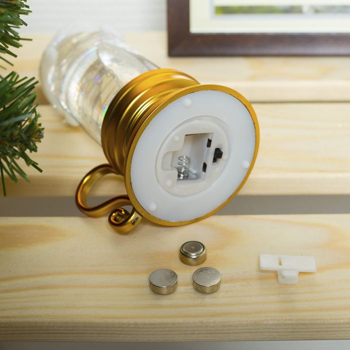 Фигура световая "Свеча золотая", 15х7х7 см, от батареек 3*AG13, пламя моргает, RGB